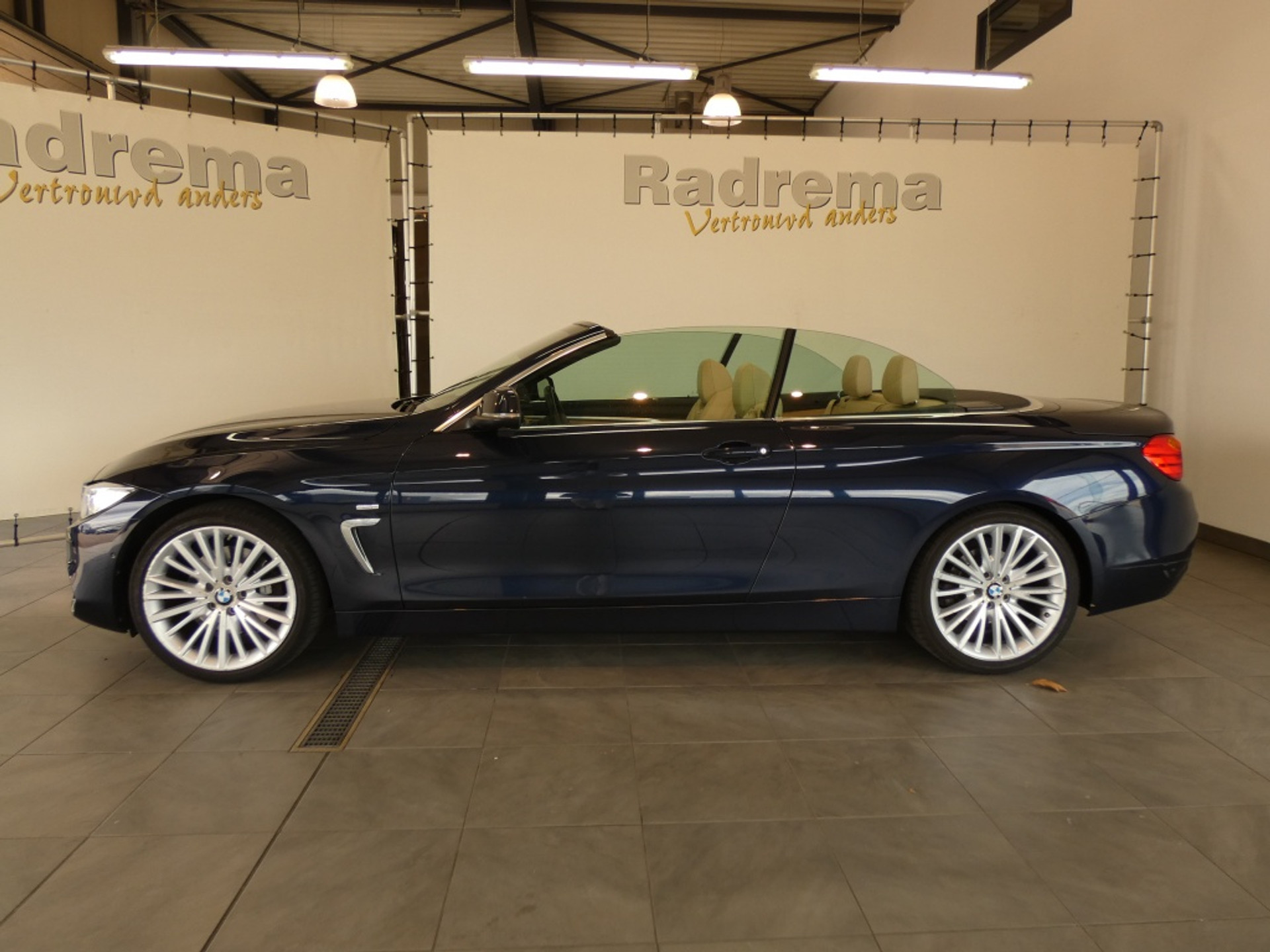 45911337-1.jpg