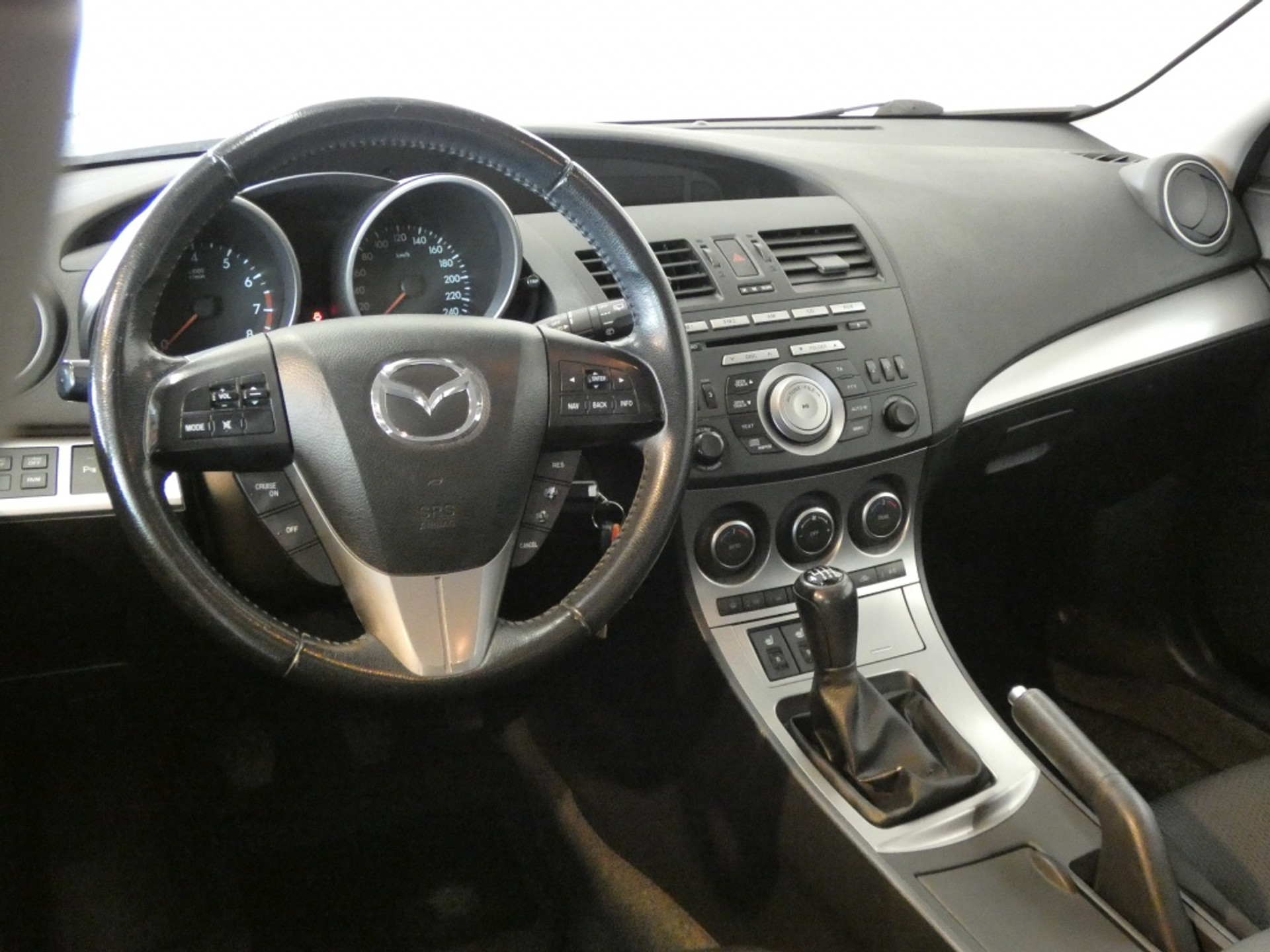 45983471-6.jpg