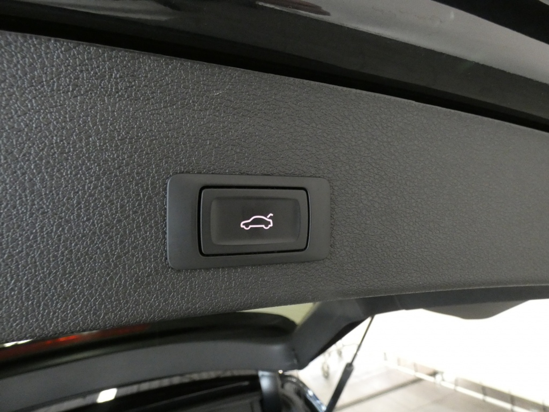 50465427-11.jpg