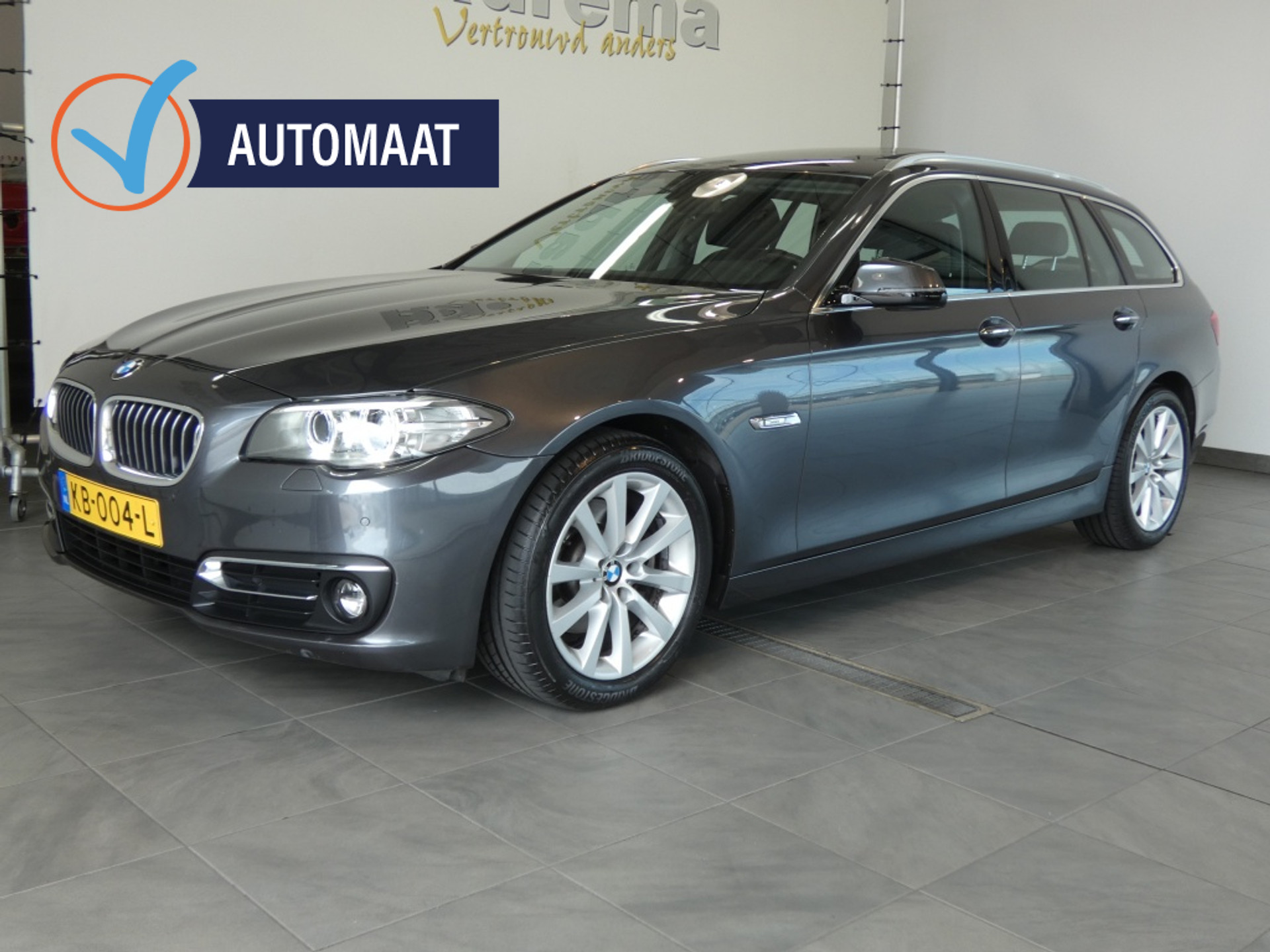 54316901